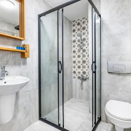 Bed & Breakfast Taksim Dora