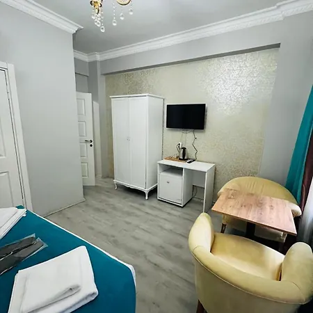 Bed & Breakfast Taksim Dora