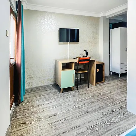 Taksim Dora 4*