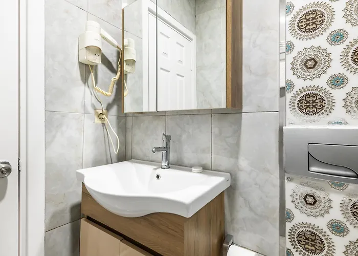 Couette-café Taksim Dora