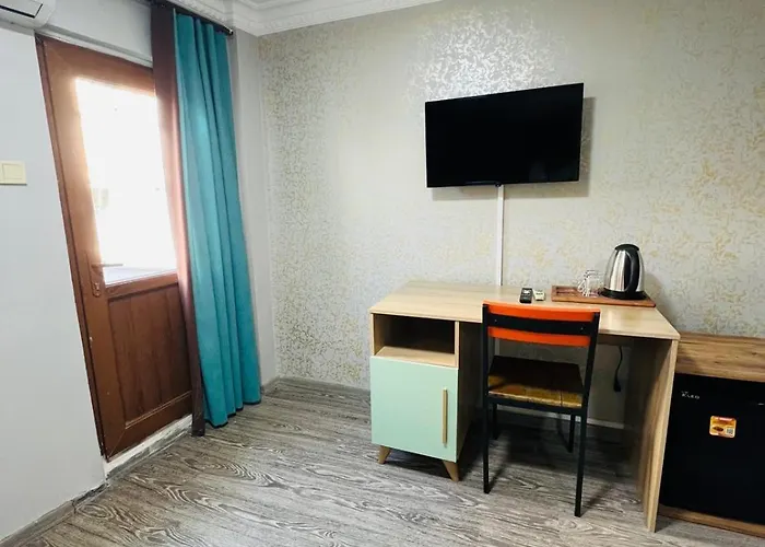 Taksim Dora Couette-café