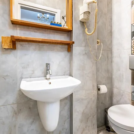 Istiklal Dora Bed and breakfast
