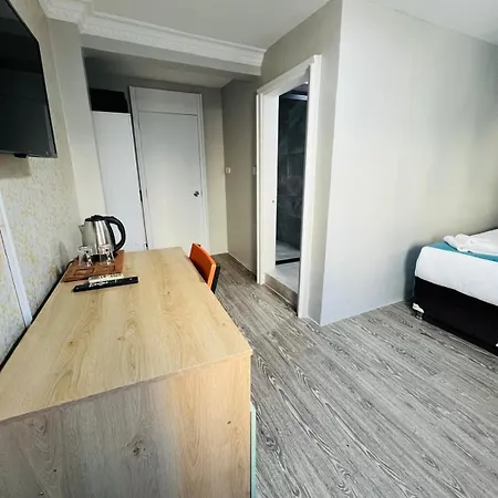 Taksim Dora 4*