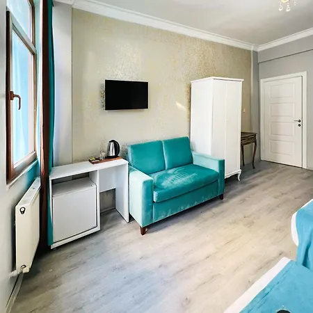 Taksim Dora 住宿加早餐酒店 4*