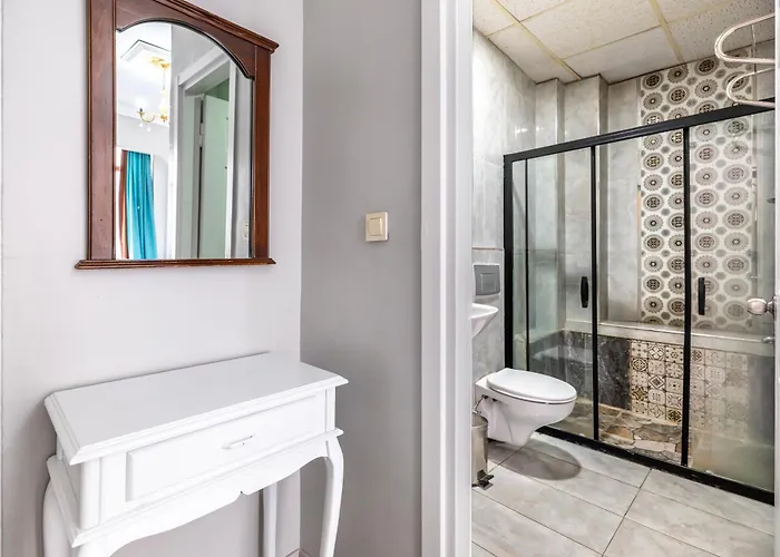 Taksim Dora Bed & Breakfast 4*